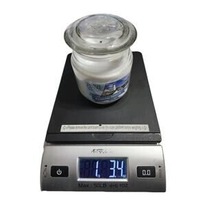 Yankee Candle Home Classics Coastal Breeze 7oz. Discontinued Retired